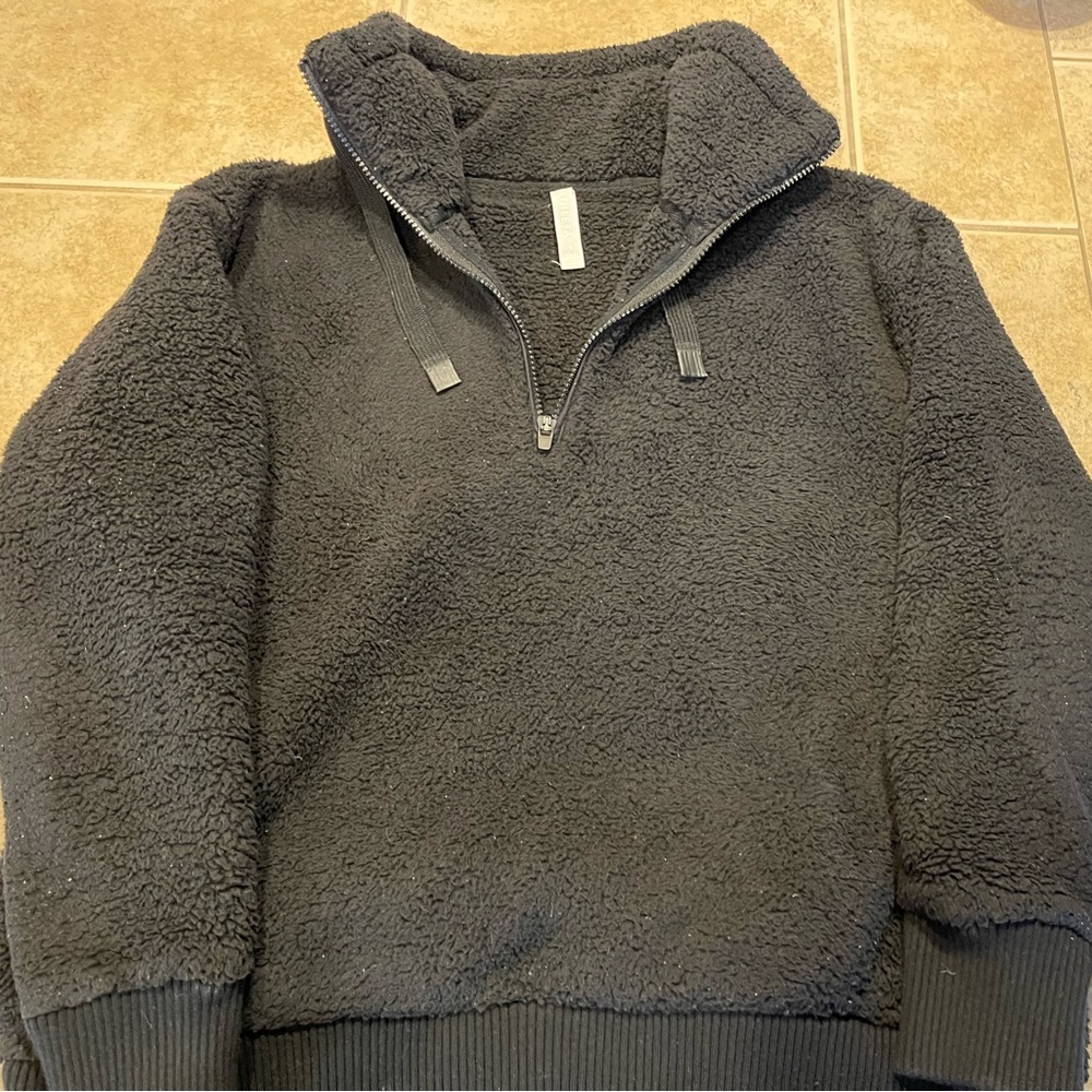 Athleta half zip Sherpa pullover